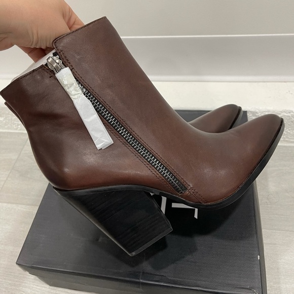 Naturalizer Rooney Dual Zip Bootie Chocolate 10.5 - Picture 3 of 10